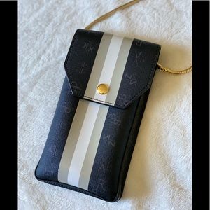India hicks phone bag